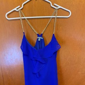 Women’s ruffle tank with gold chain straps